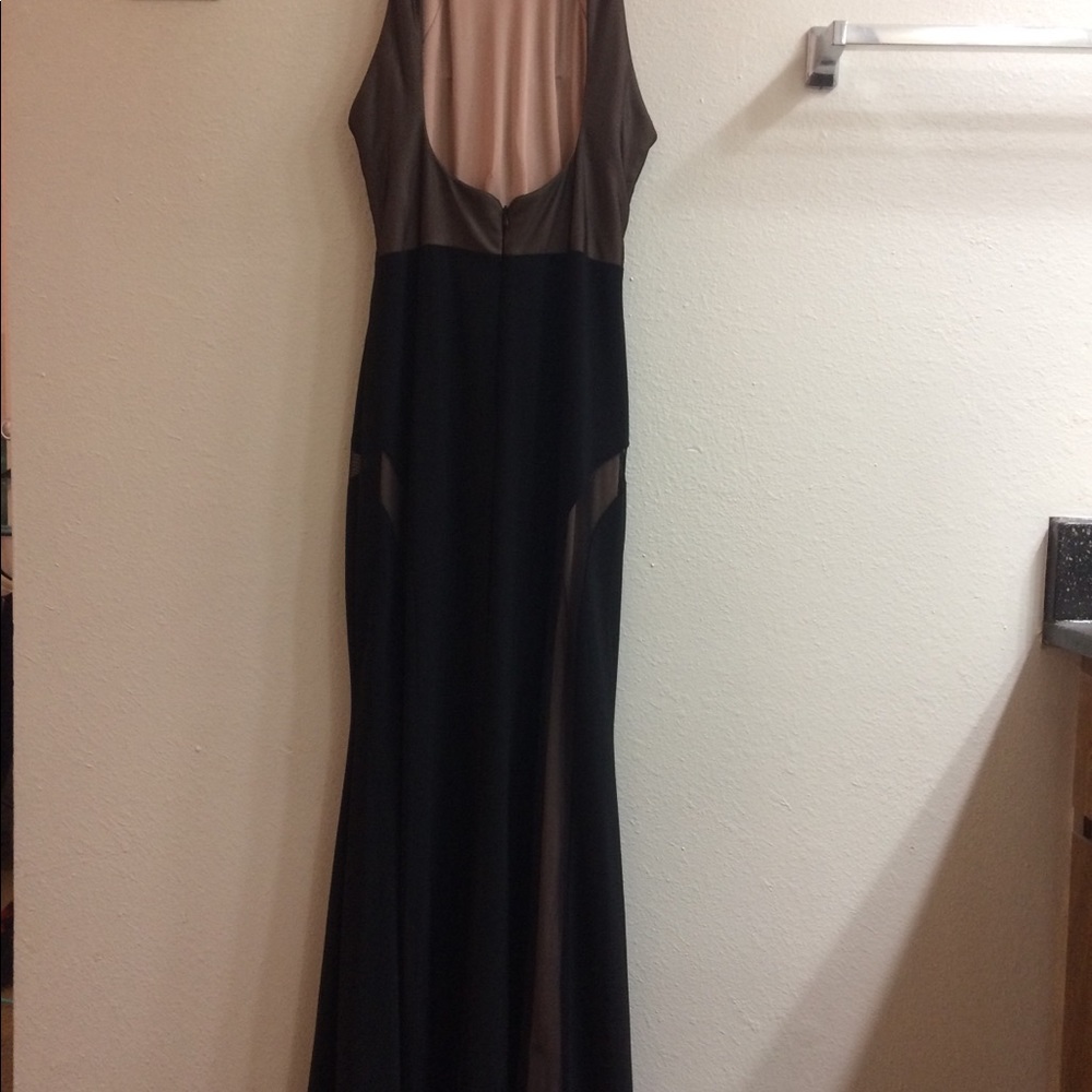 Night Way - Black/Nude Mesh Gown - Picture 3 of 7